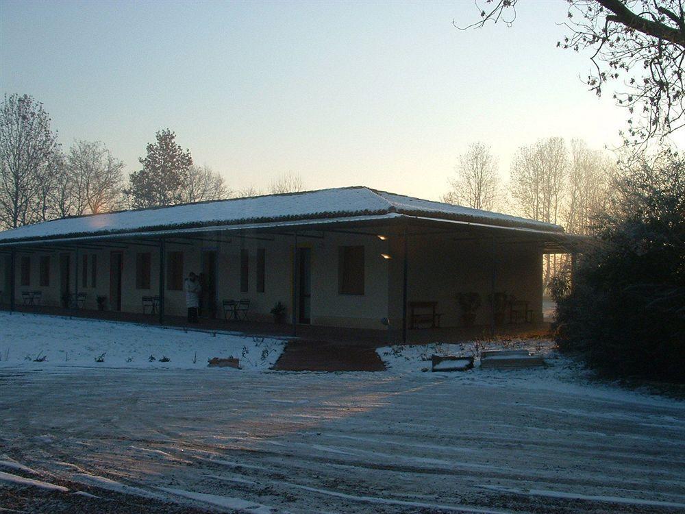 Agriturismo Corte San Girolamo Mantua Exterior foto